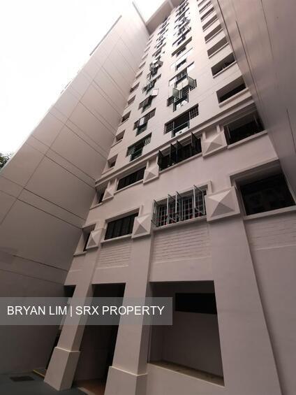 Blk 961 Hougang Avenue 9 (Hougang), HDB Executive #343091041